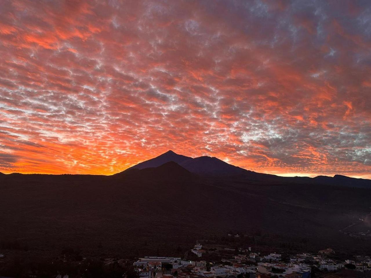 Apto Increible, Acogedor, Luminoso De Ambiente Muy Relajante Con Excelentes Vistas Y Servicios/ Amazing Apt With Sunset Lovely Views Daire Costa Adeje Dış mekan fotoğraf